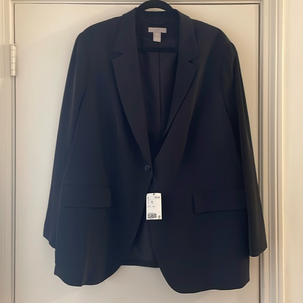 Black oversized blazer